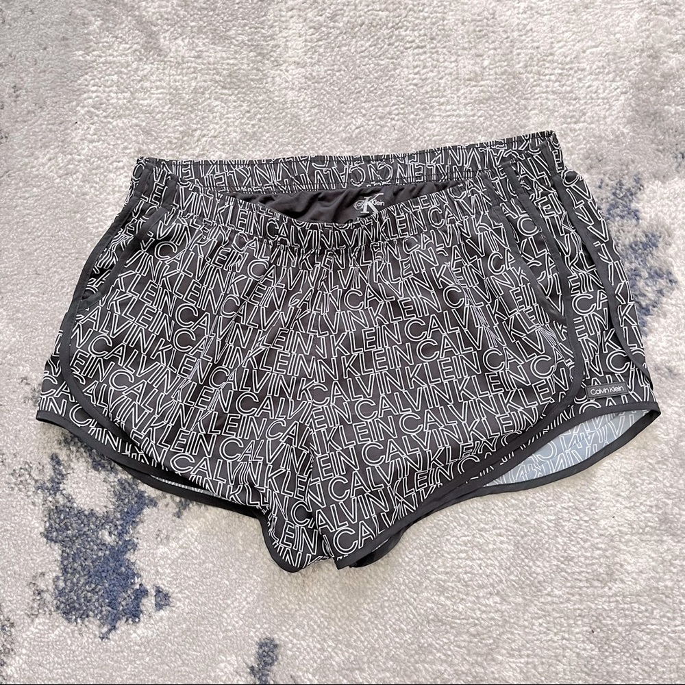 Calvin Klein athletic black and white shorts - Size XXL